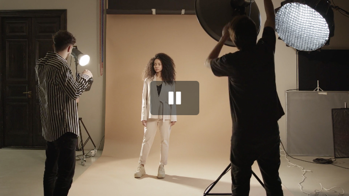 Video content - Multimedia Packery